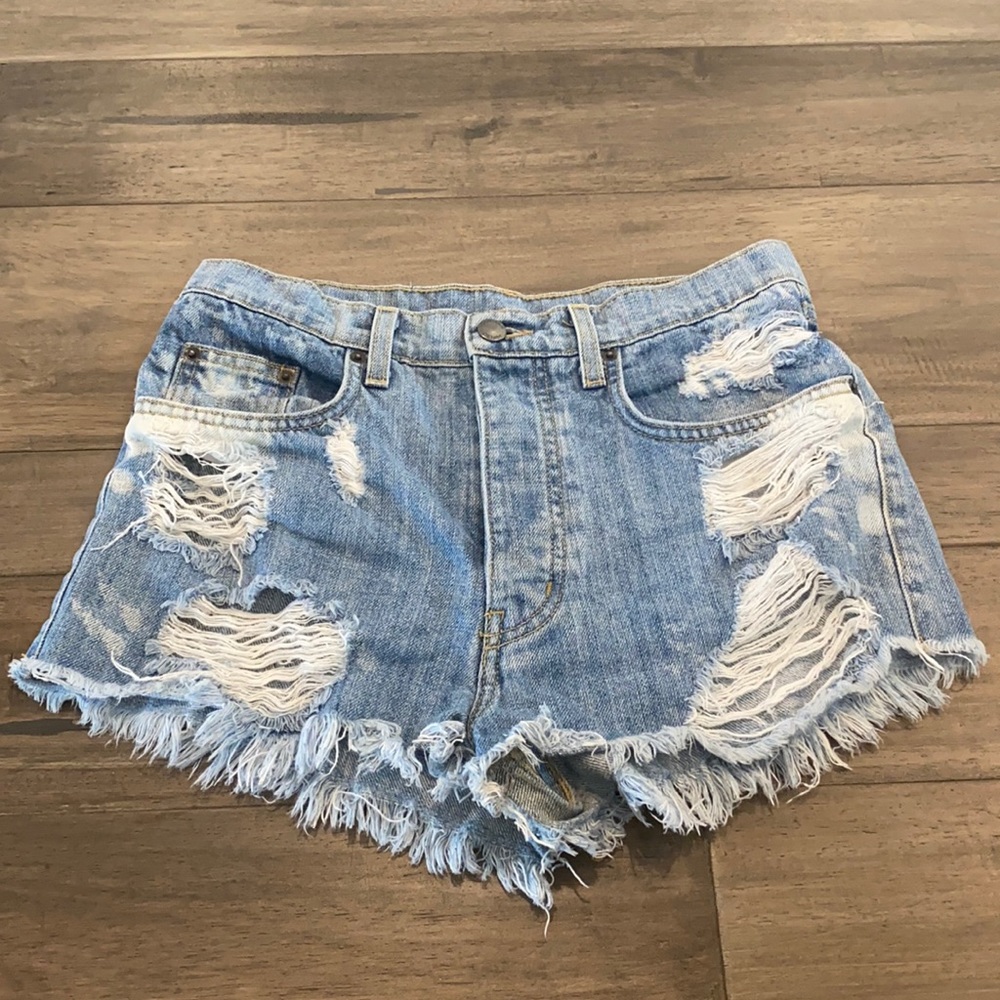 Carmar‎ Denim | Distressed Jean Shorts Sz 27